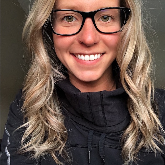 Meet the Posher Other - Meet your Posher, Brittany